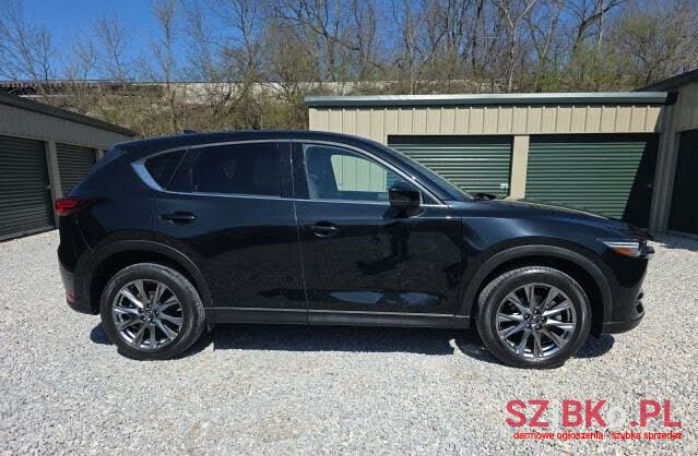 2020' Mazda CX-5 Skyactiv-G photo #3