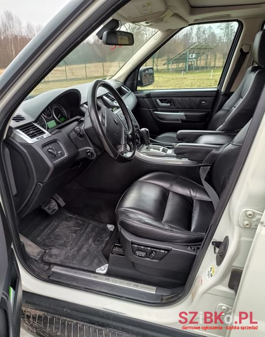 2009' Land Rover Range Rover Sport photo #5