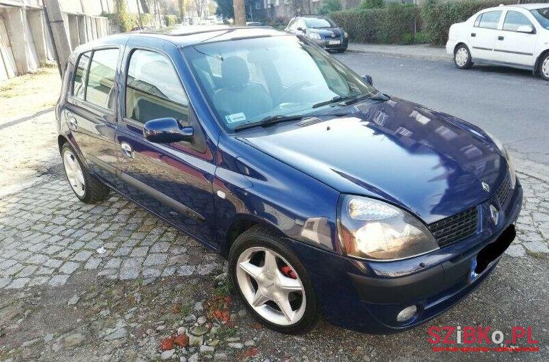 2004' Renault Clio photo #1