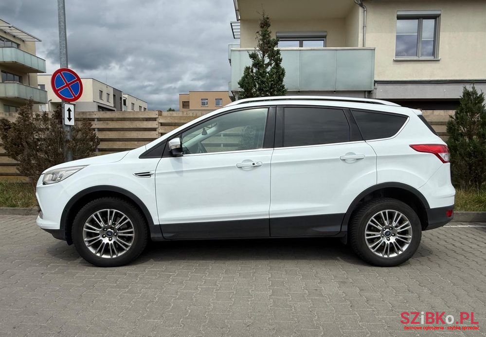 2013' Ford Kuga photo #2