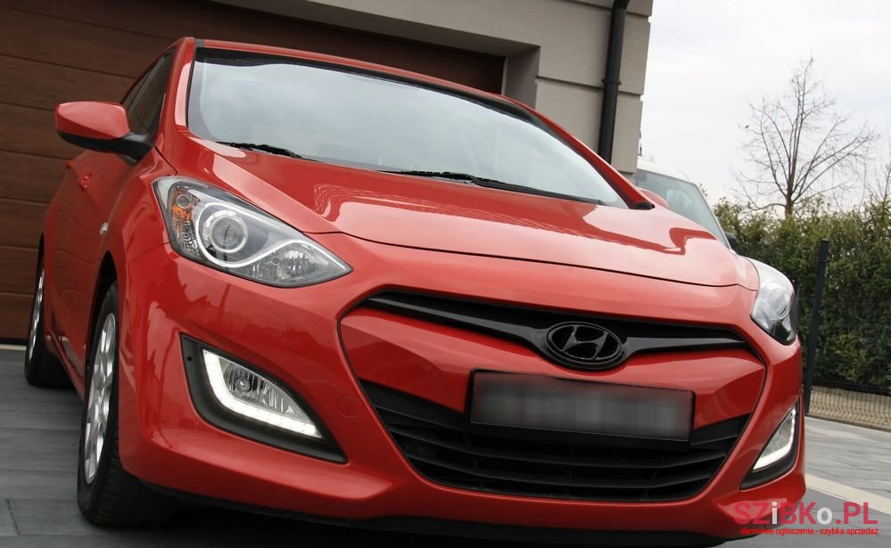 2014' Hyundai i30 1.4 Classic photo #2