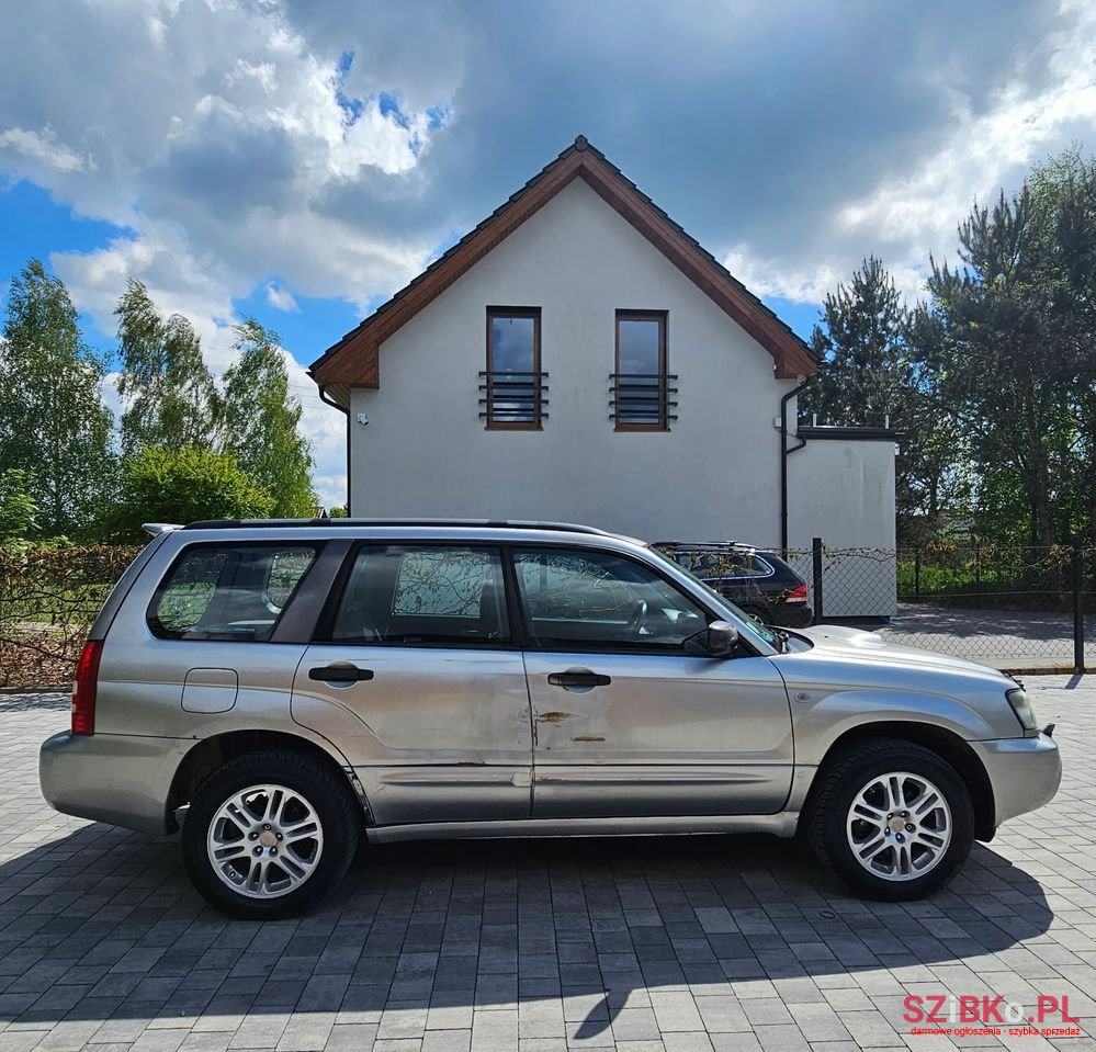 2004' Subaru Forester 2.5 Xt photo #4