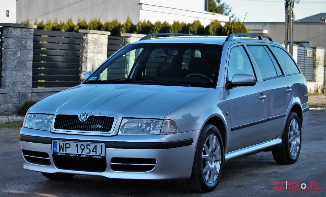 2006' Skoda Octavia photo #3