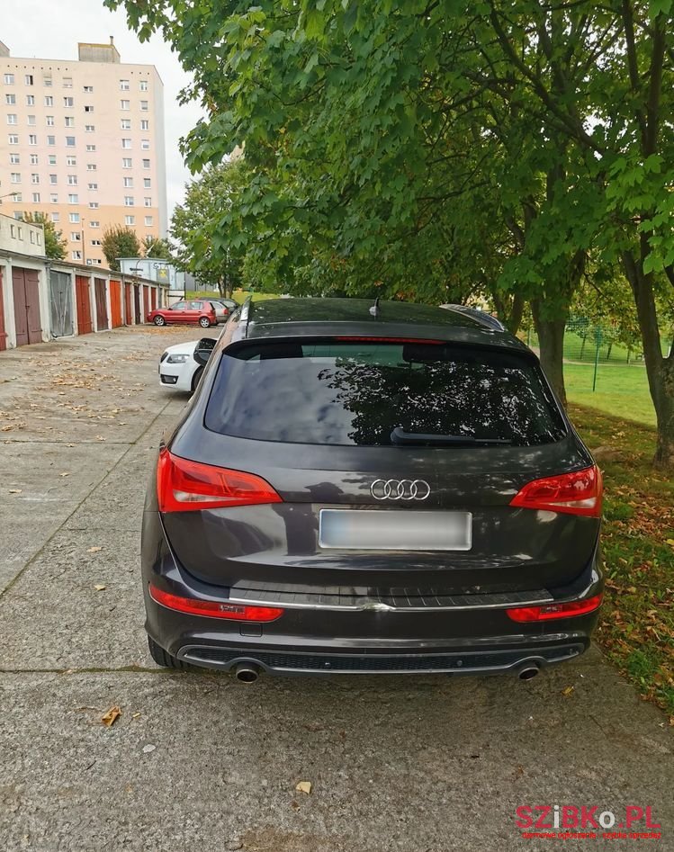 2008' Audi Q5 2.0 Tdi Quattro photo #2