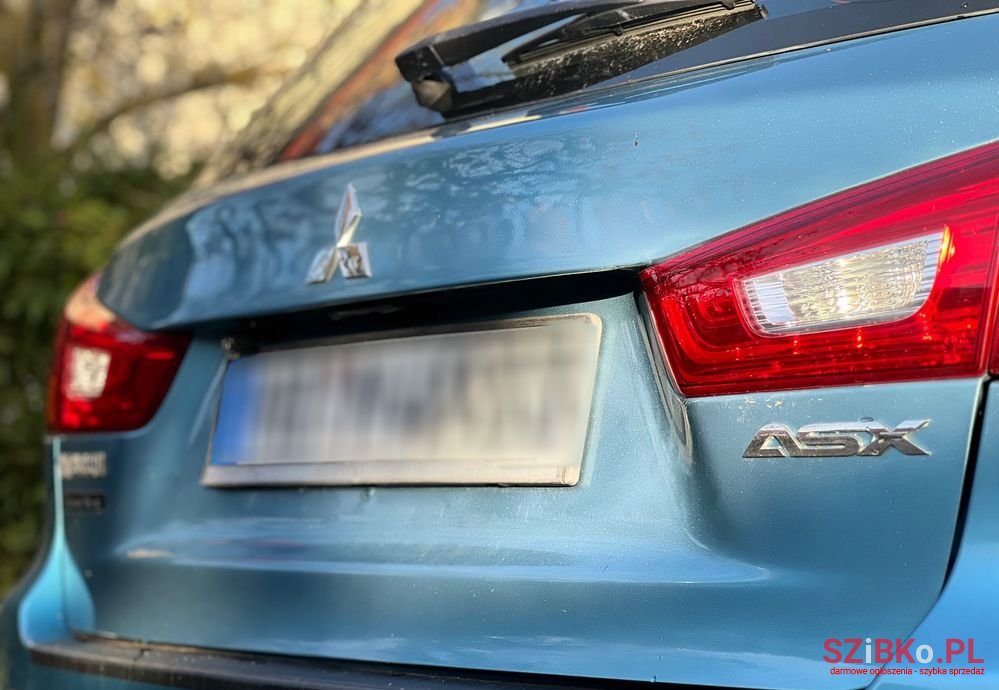 2011' Mitsubishi ASX 1.6 2Wd Edition photo #6