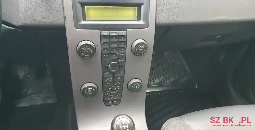 2005' Volvo V50 photo #2