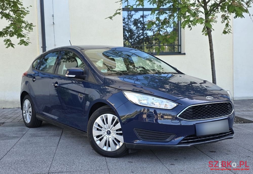 2015' Ford Focus photo #5