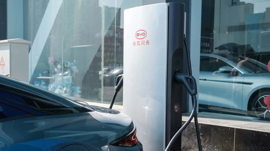 BYD's 5-Minute Flash EV Charging Is Headed Here Next