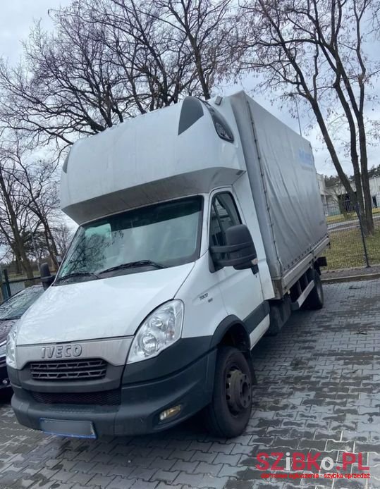 2013' Iveco Daily photo #2