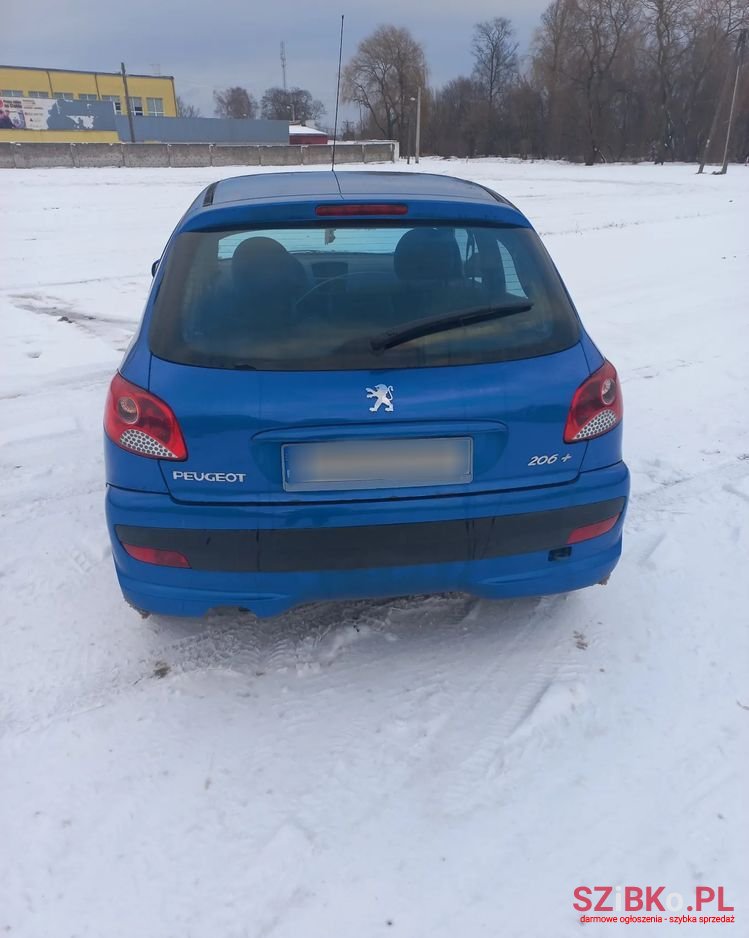 2011' Peugeot 206 Plus photo #3