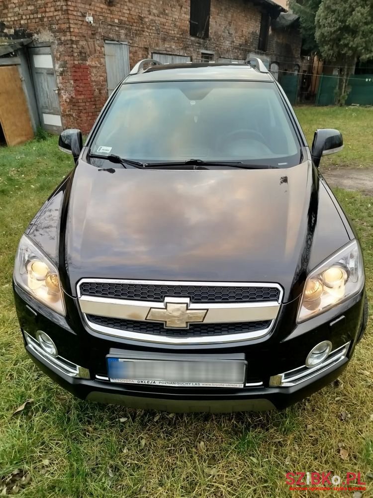 2008' Chevrolet Captiva 2.0 D Lt High photo #3