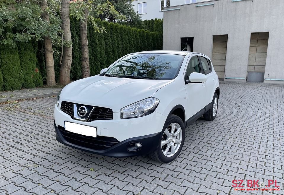 2011' Nissan Qashqai photo #2