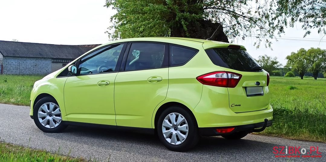 2012' Ford C-MAX photo #5