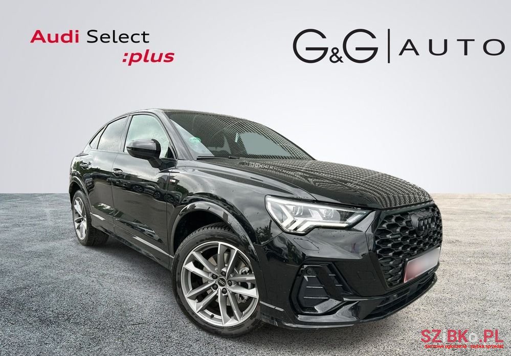 2024' Audi Q3 Sportback photo #2