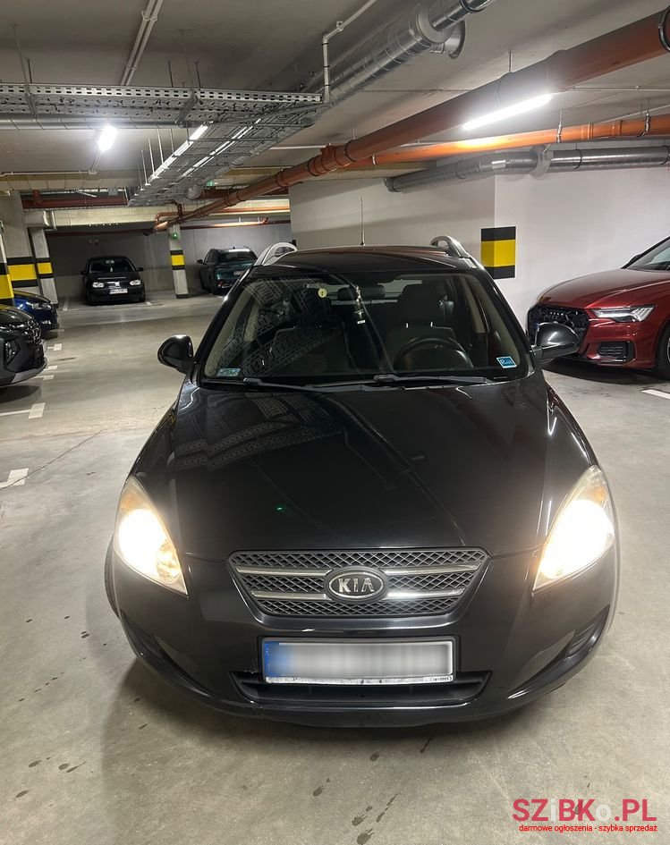 2008' Kia Ceed photo #2