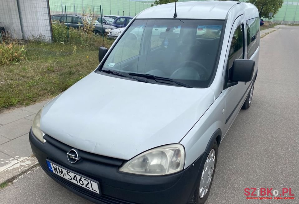 2008' Opel Combo photo #1