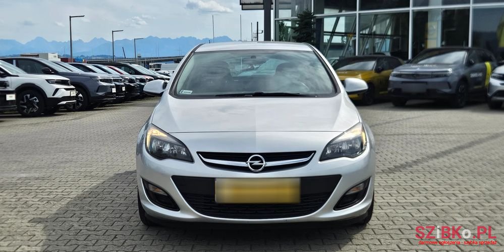 2014' Opel Astra 1.6 Enjoy photo #2