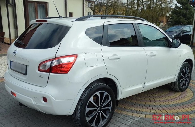 2013' Nissan Qashqai 1.6 Dci 4X4 N-Tec photo #3