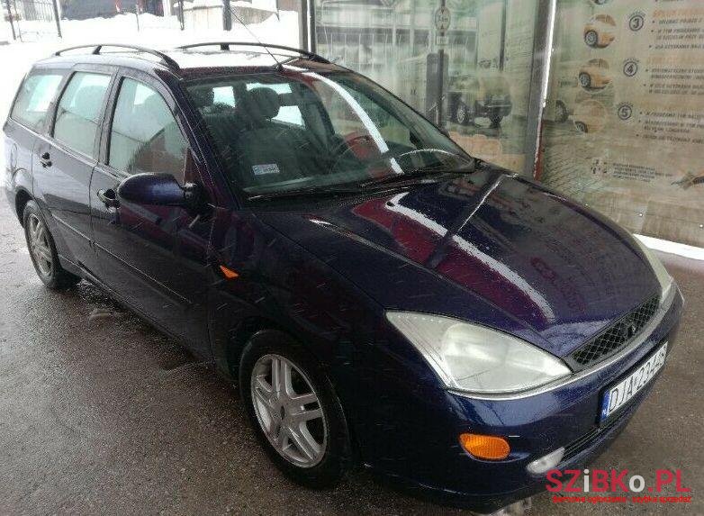2001' Ford Focus photo #1