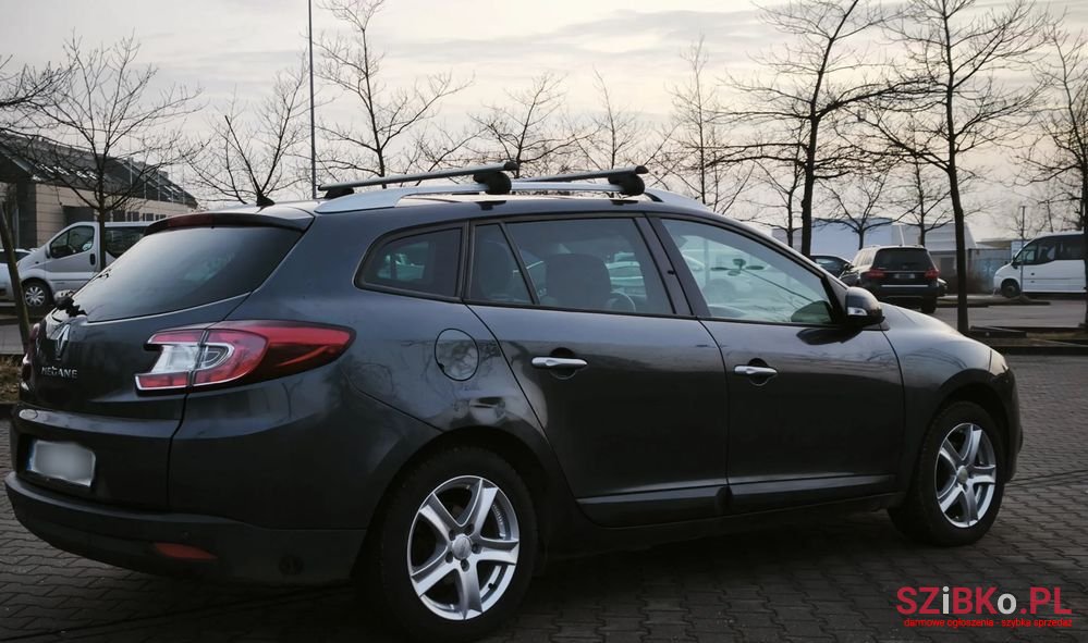 2009' Renault Megane photo #2