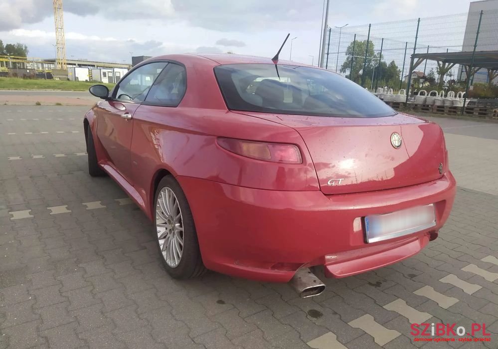 2007' Alfa Romeo GT photo #5