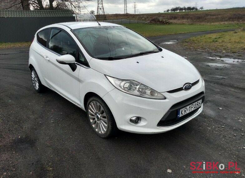 2009' Ford Fiesta photo #1