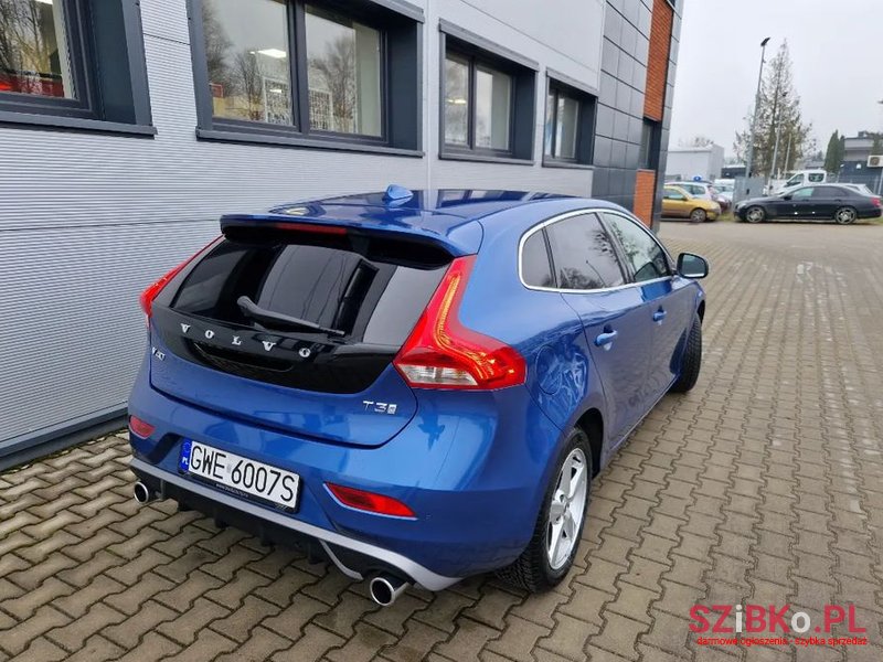 2018' Volvo V40 photo #5