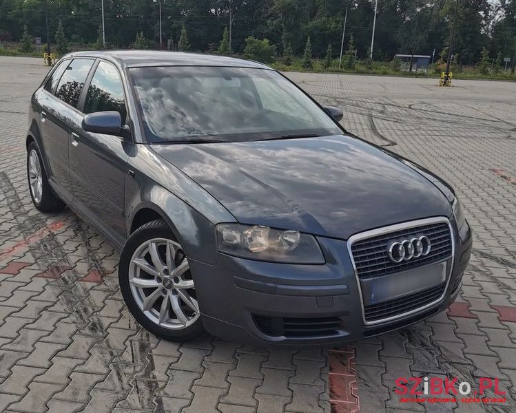2005' Audi A3 Sportback photo #2