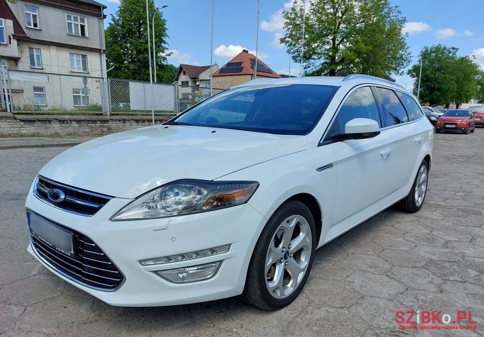 2014' Ford Mondeo photo #1