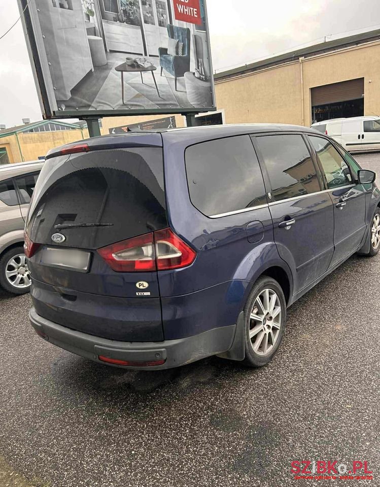 2007' Ford Galaxy 2.0 Tdci Ghia photo #3