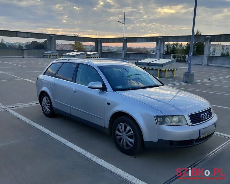 2001' Audi A4 Avant 2.0 photo #2