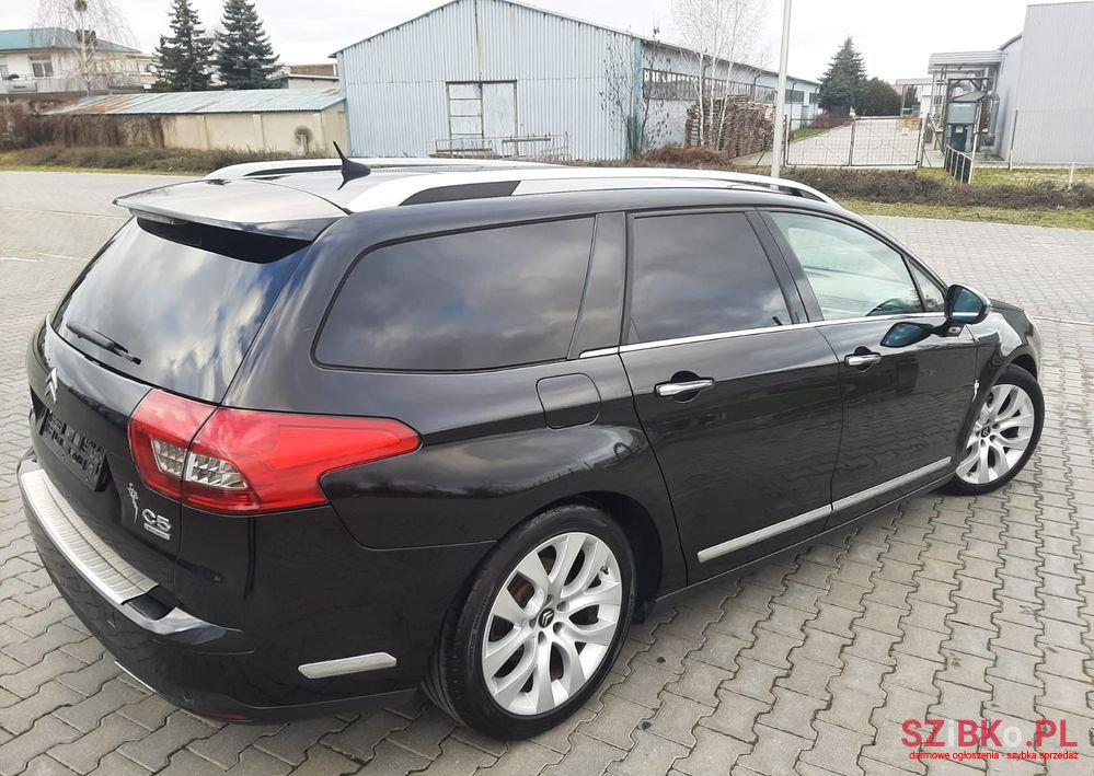 2011' Citroen C5 photo #2