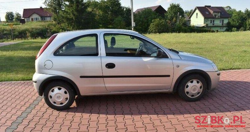 2006' Opel Corsa photo #1