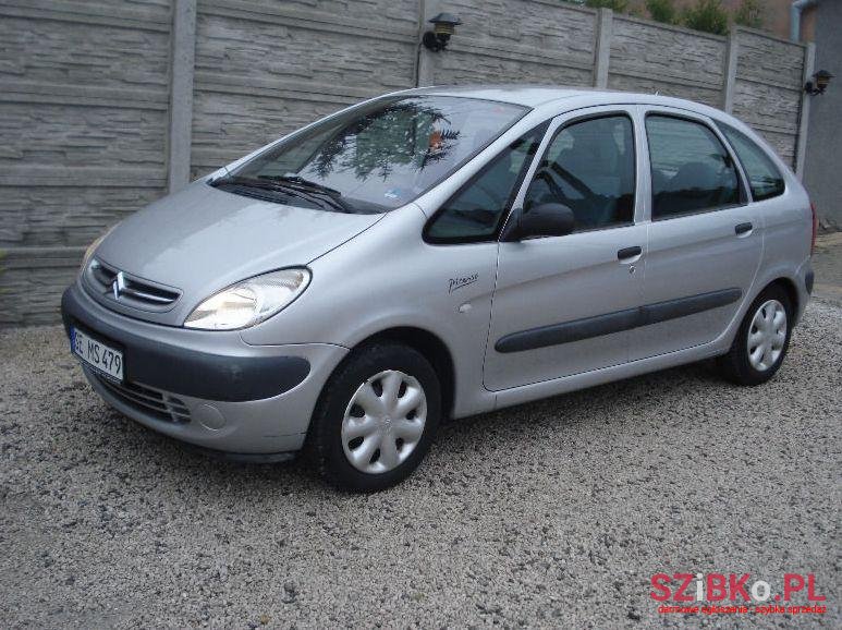 2001' Citroen Xsara, Xsara Picasso photo #2