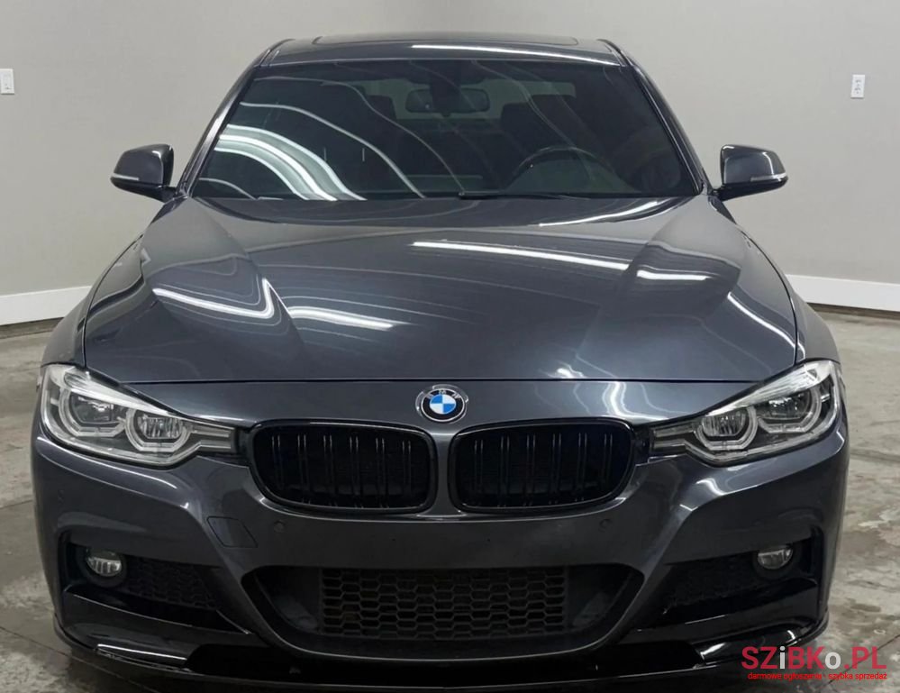 2018' BMW 3 Series photo #5