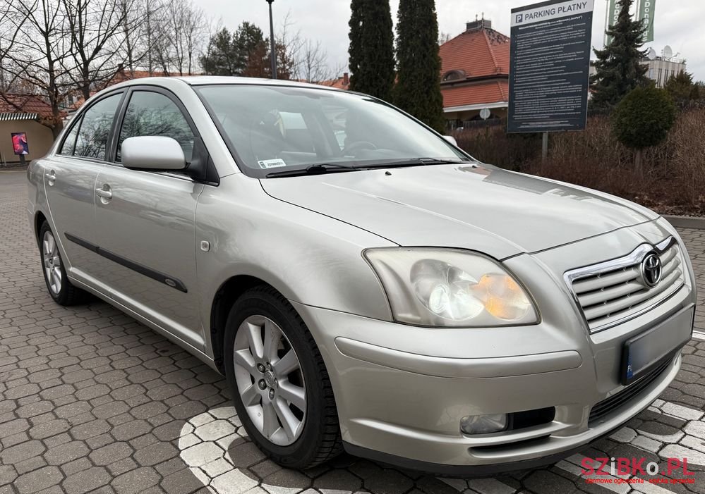 2003' Toyota Avensis 1.8 Vvt-I Sol photo #2