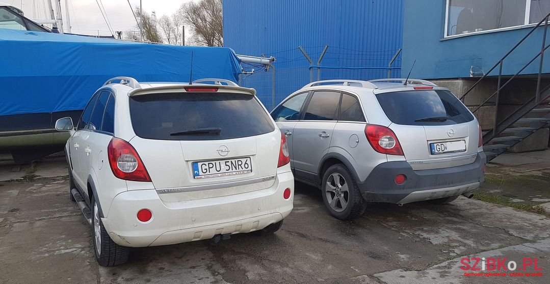 2010' Opel Antara photo #2