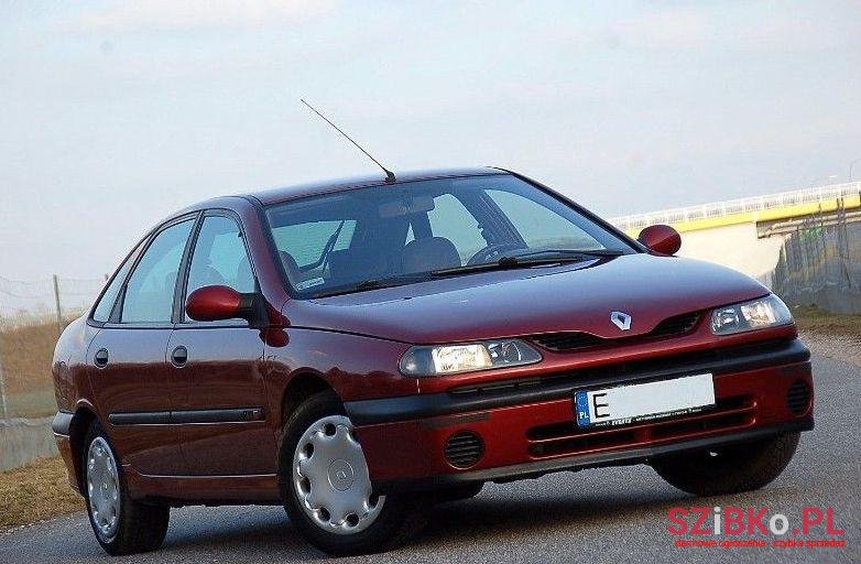 1999' Renault Laguna photo #2