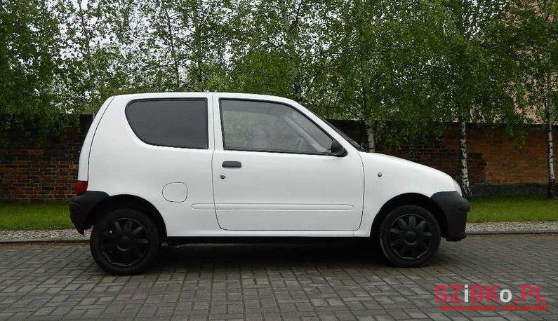 2004' Fiat Seicento photo #4