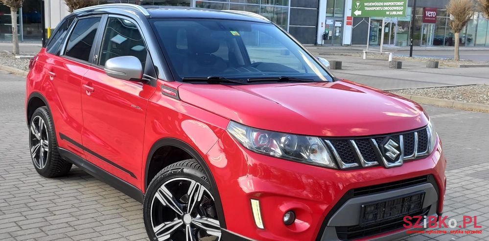 2017' Suzuki Vitara photo #2