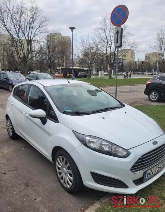 2014' Ford Fiesta photo #1