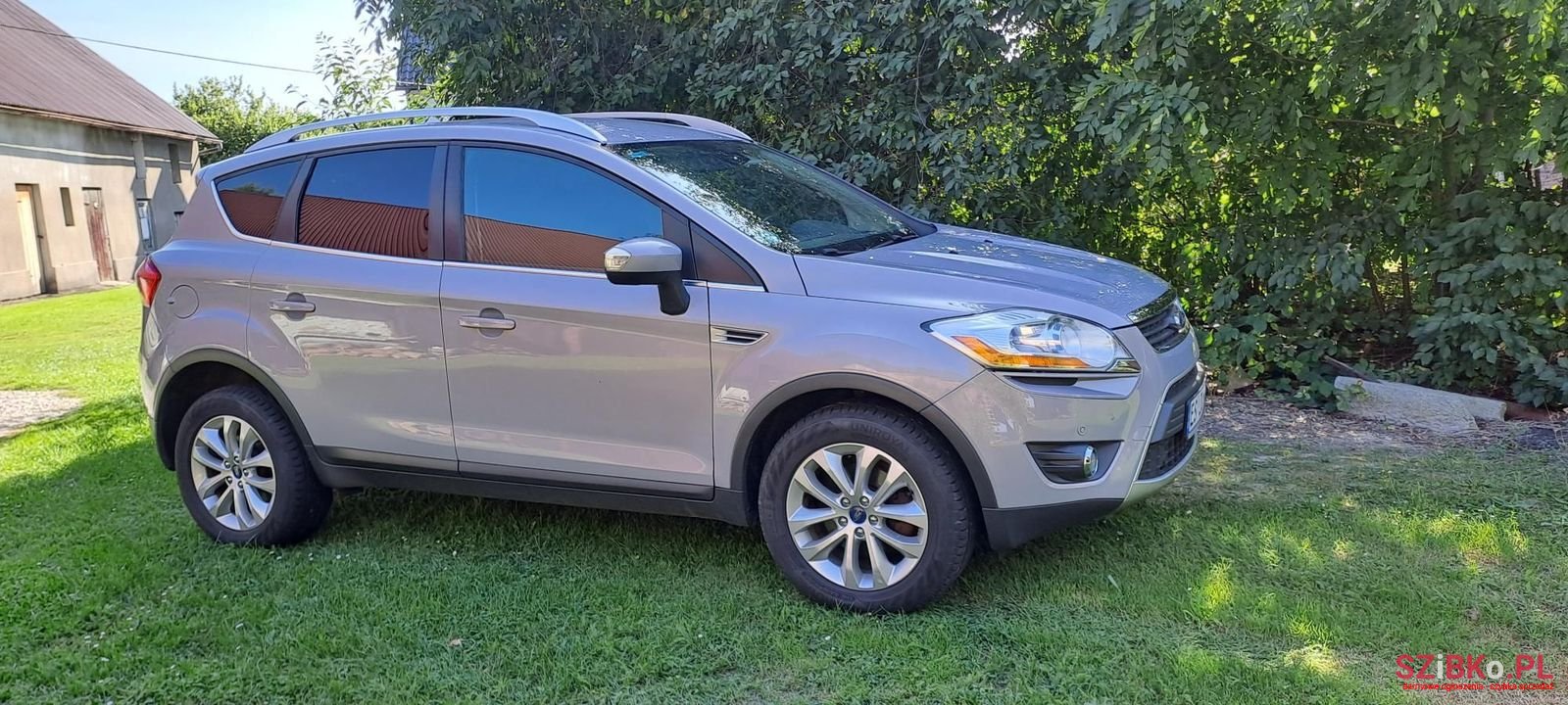 2011' Ford Kuga photo #6