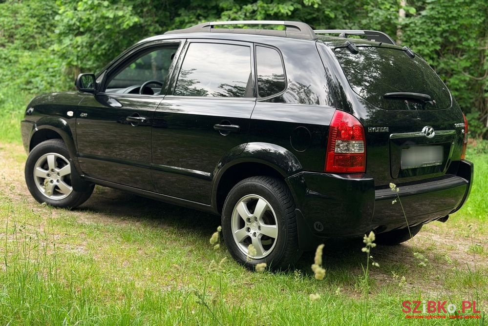 2004' Hyundai Tucson 2.7 Gls photo #3