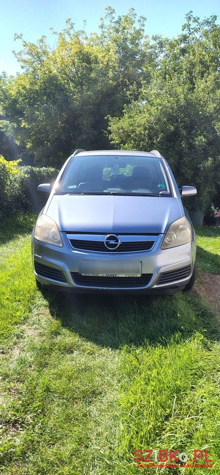 2006' Opel Zafira 1.8 Cosmo photo #3