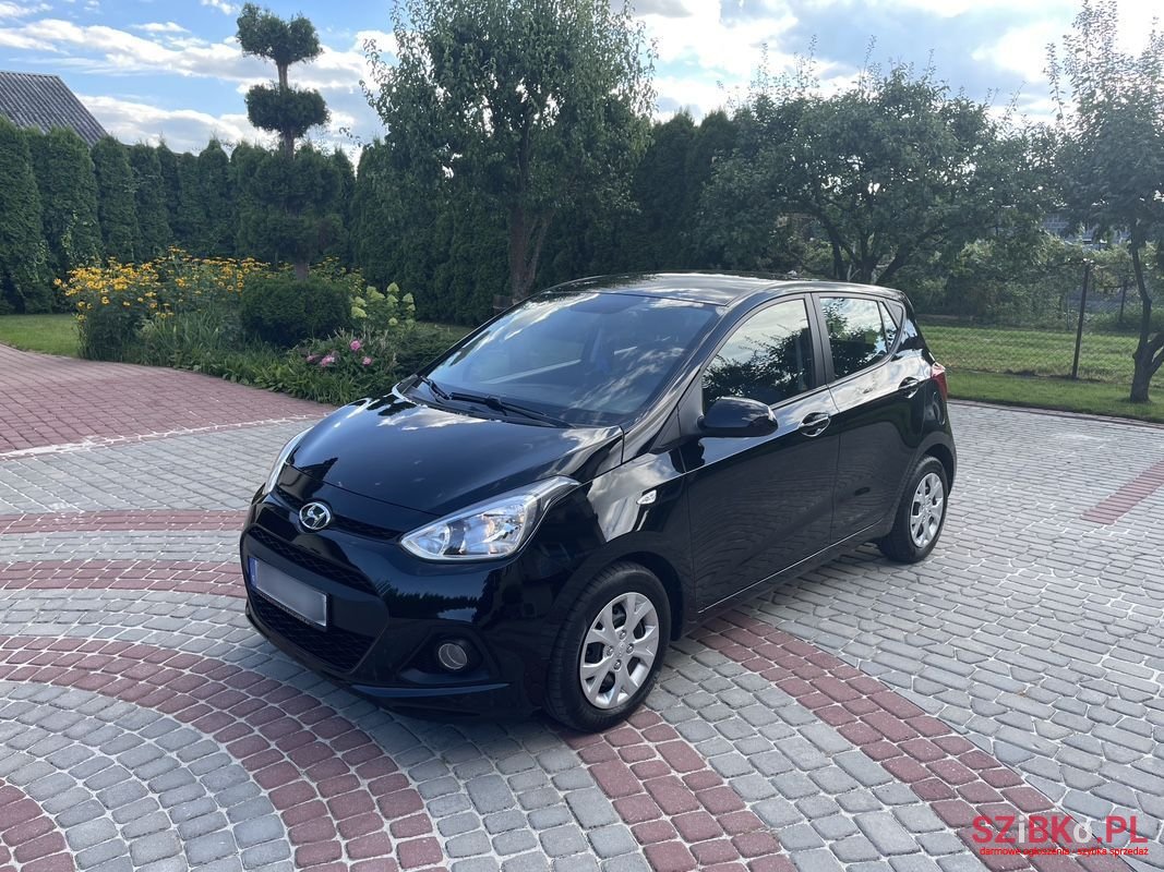 2015' Hyundai i10 photo #1