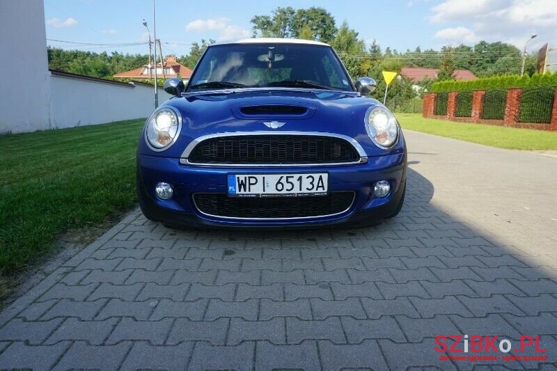 2007' MINI Cooper photo #1