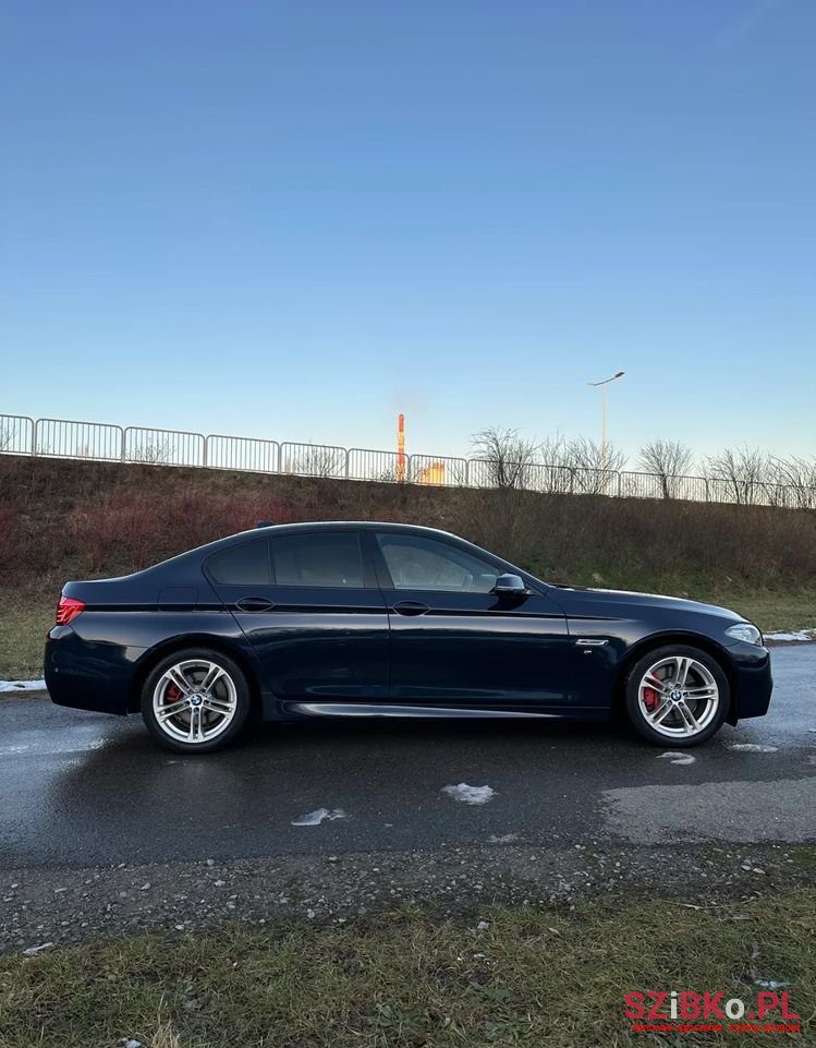 2014' BMW 5 Series 525D Xdrive photo #5
