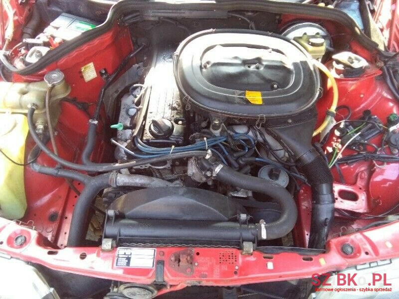 1986' Mercedes-Benz 190 photo #6