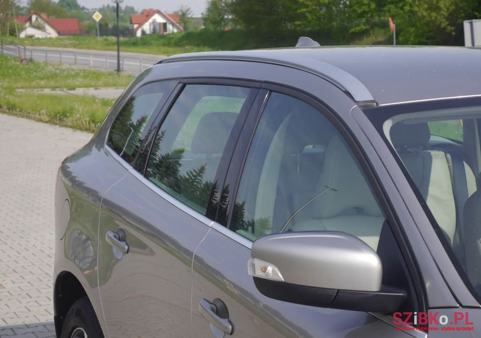 2011' Volvo Xc 60 photo #3