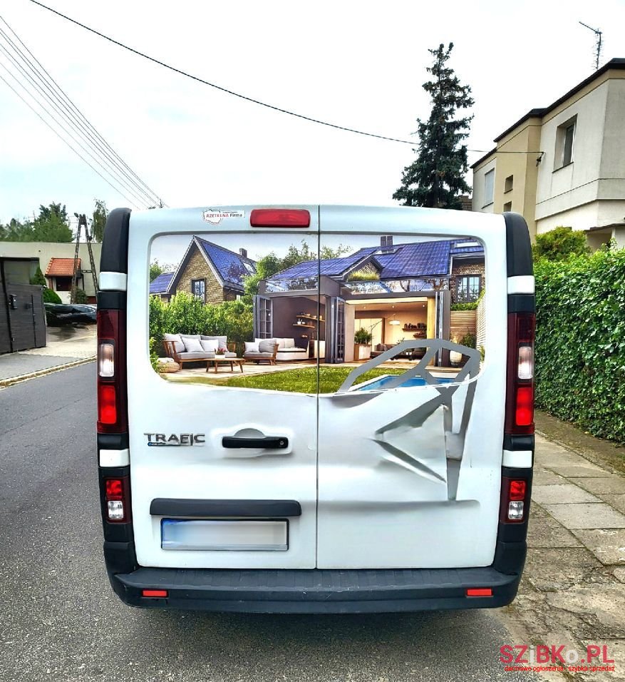 2015' Renault Trafic photo #5